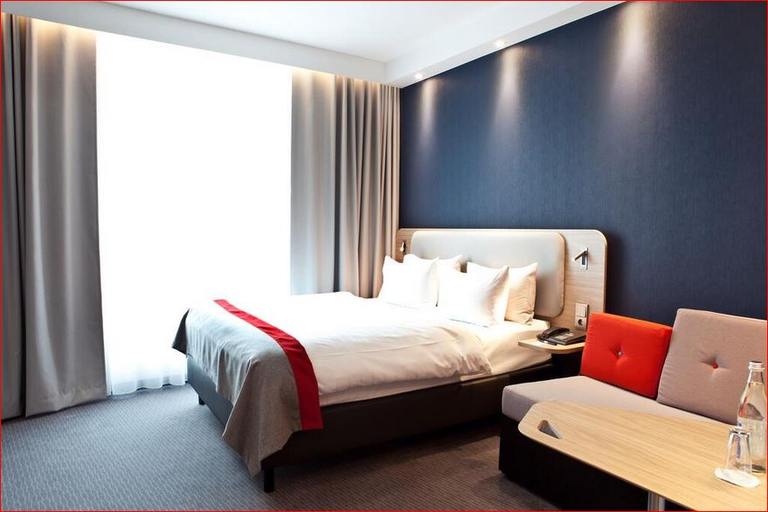 Bedroom 10
