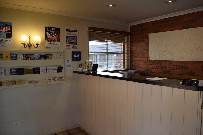 Public Area 2, Australian Settlers Motor Inn, Swan Hill - Central
