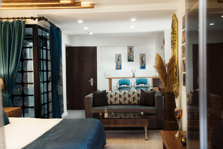 Public Area 3, Taksim Yazici Residence, Beyoğlu