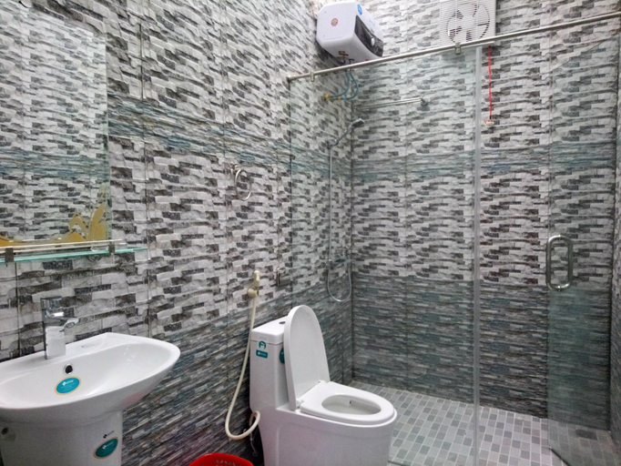 Bathroom 5, Phong Nha Dawn Homestay, Bố Trạch