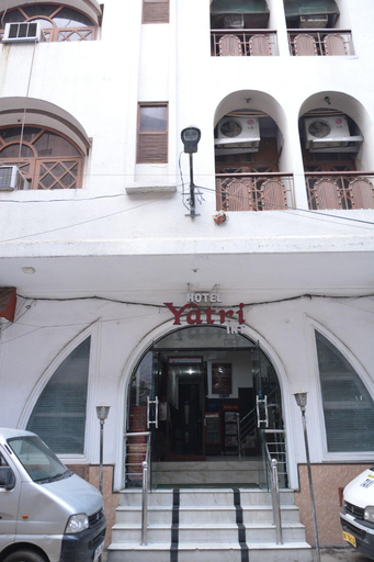 Exterior & Views, Hotel Yatri International G.H, Delhi