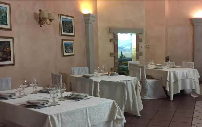 Food & Drinks 5, I Ginepri, Cagliari