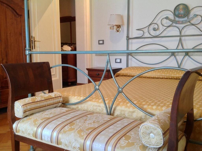Bedroom 4, B&B Bruxelles Margherita, Genova