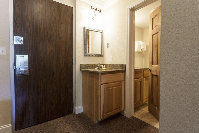 Public Area 4, Reagan Resorts Inn, Sevier