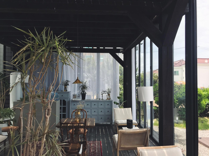Food & Drinks, At Corner, Jeju