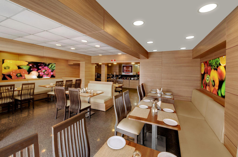 Food & Drinks 5, Central Beacon Hotel, Surat