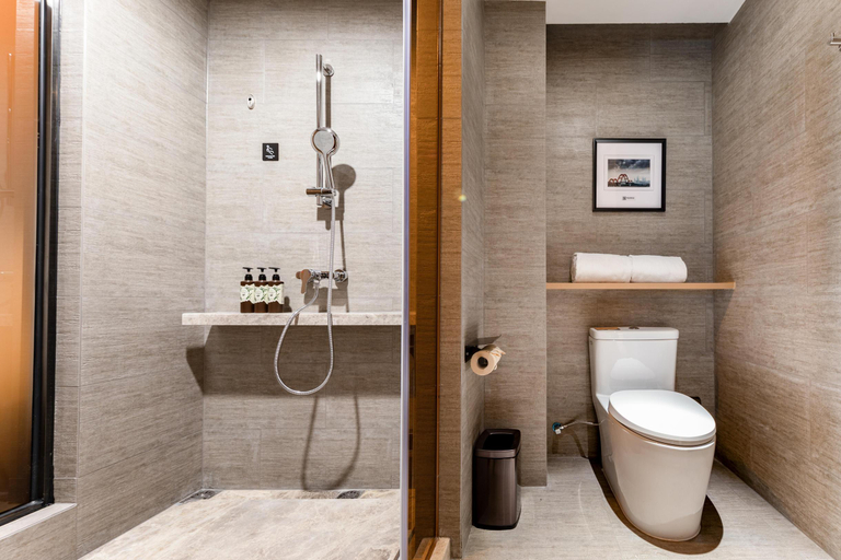 Bathroom 5, Atour Hotel Guangzhou Panyu Shiqian, Guangzhou