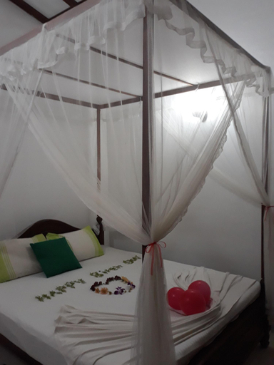 Bedroom 3, Arcade Beach Hotel, Bentota