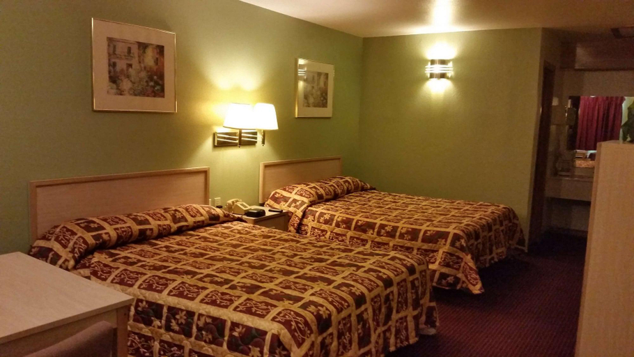 Bedroom 3, Garden Inn And Suites Hebbronville, Jim Hogg