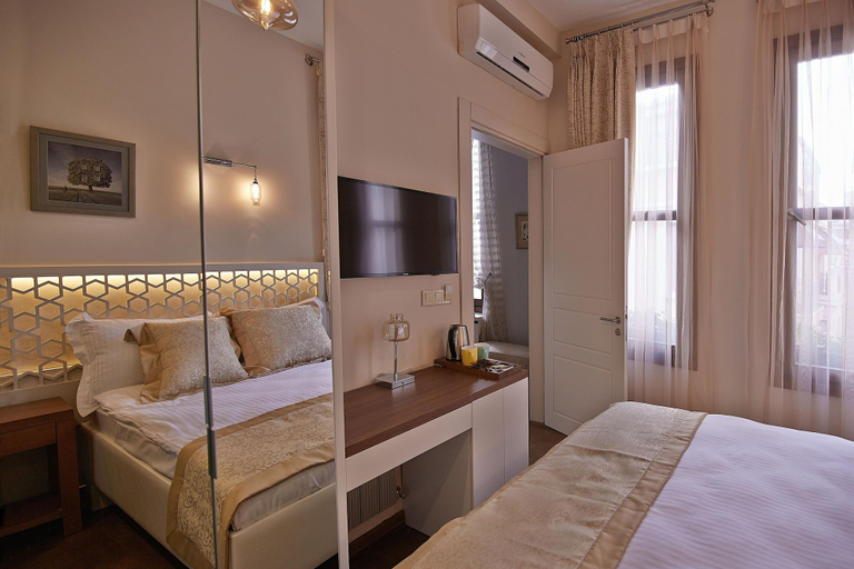 Bedroom 4, Arart Hotel, Beyoğlu