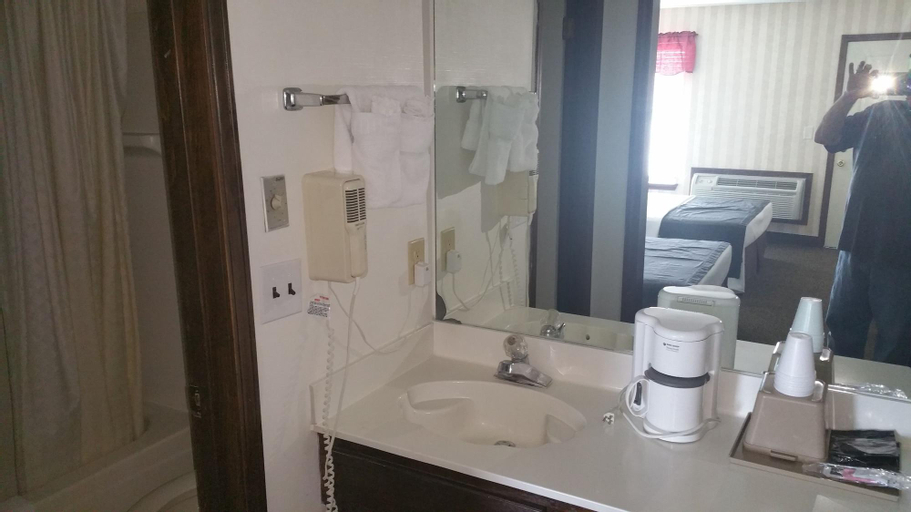 Bedroom 23
