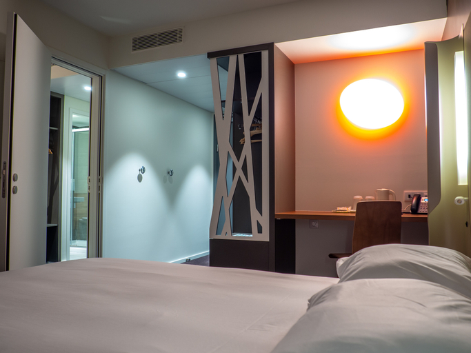 Bedroom 9