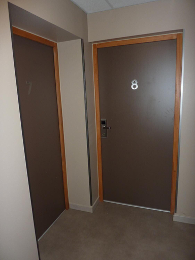 Public Area 2, Hotel de la Cathedrale, Oise