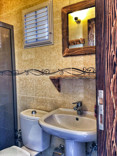 Bathroom 5, Parmis Boutique House, Çeşme