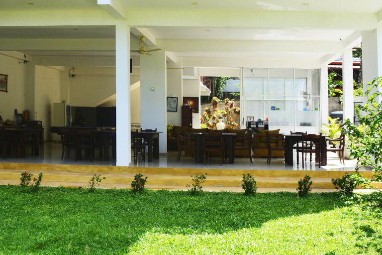 Public Area 2, Hotel Vacanza, Weligama