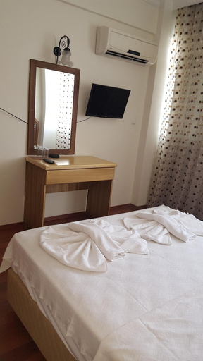 Bedroom 2, Hotel Berlin, Fethiye