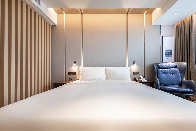 Bedroom 2, Atour Hotel (Sichuan Chunxi Rd, Tianfu Square Metr, Chengdu