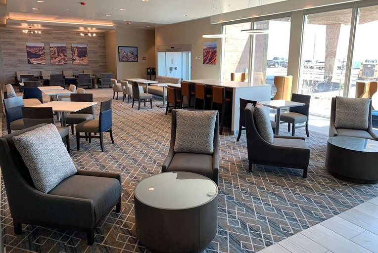 Food & Drinks, La Quinta Inn & Suites Holbrook Petrified Forest, Navajo