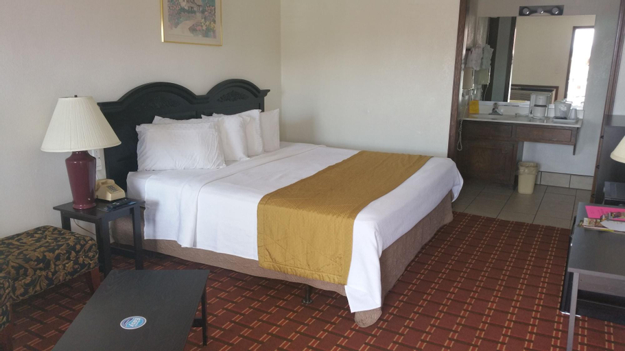 Bedroom 29