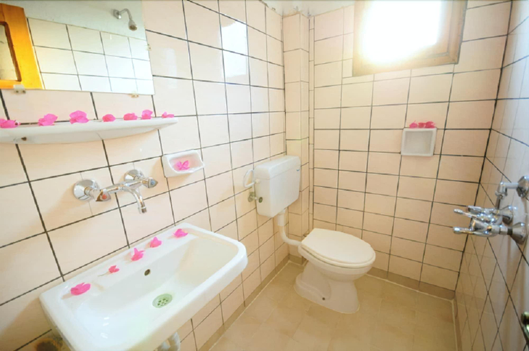 Bathroom 4, Aphrodite Pension, Kaş