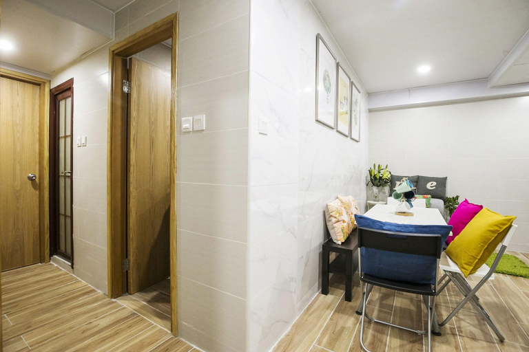 Bedroom 4, Smiley Inn, Kowloon