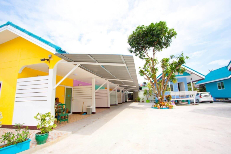 Baan Rommai Sattahip, Sattahip
