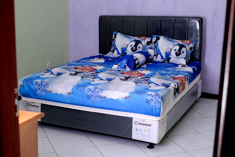 Najwa Homestay Syariah Near Pasar Ngadirejo By IDH, Temanggung