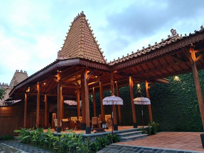 Villa Wirahita, Sleman