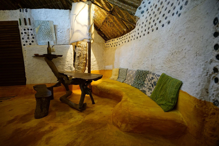 Public Area 3, Saraya Art Cafe B&B, North Goa