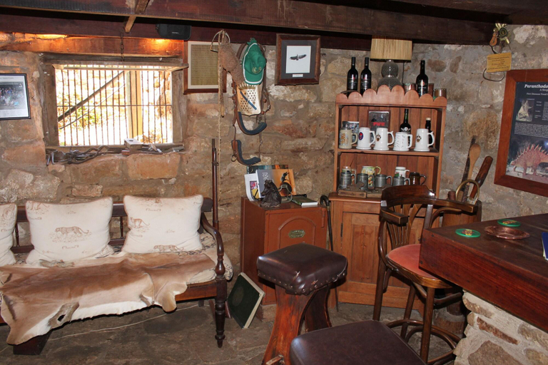 Food & Drinks 5, Leeuwenbosch Shearers Lodge, Cacadu