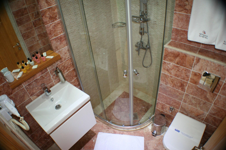Bathroom 4, Cunda Kivrak Hotel, Ayvalık