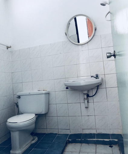 Bathroom, Royal Night Bazaar Hotel, Muang Chiang Mai