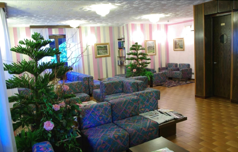 Public Area 2, Meublè La Betulla, Sondrio