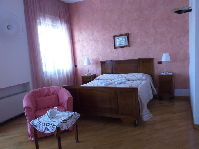 Bedroom 4, Il Saretto, Salerno