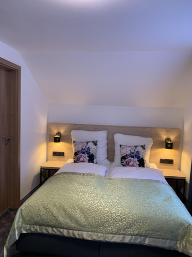 Bedroom 4, Hotel Dias, Pinneberg
