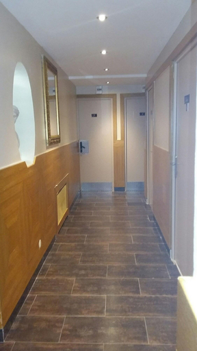 Public Area 3, Hostellerie Du Lys - Hôtel & Restaurant, Oise