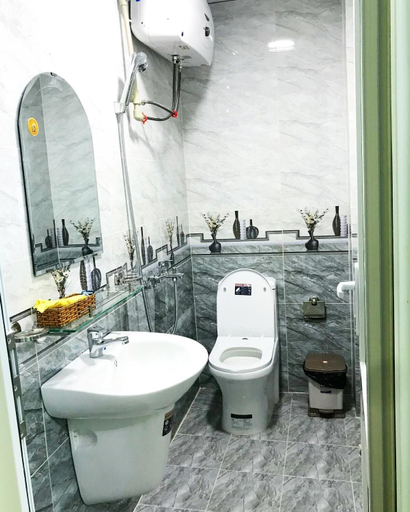 Bathroom 4, Bin Boong Hostel, Đà Lạt