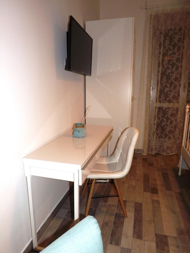 Bedroom 3, Domus Alma, Napoli