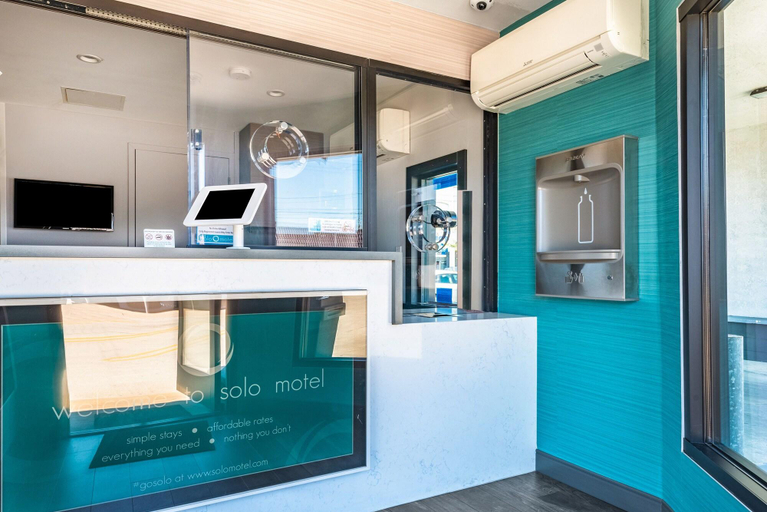 Public Area, Solo Motel - Broadway, Los Angeles