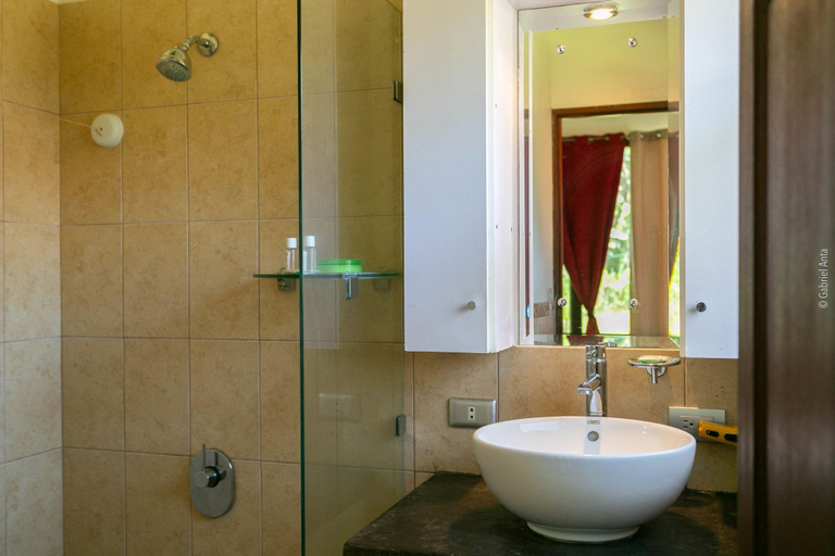 Bathroom 4, Kenaki Lodge, Talamanca