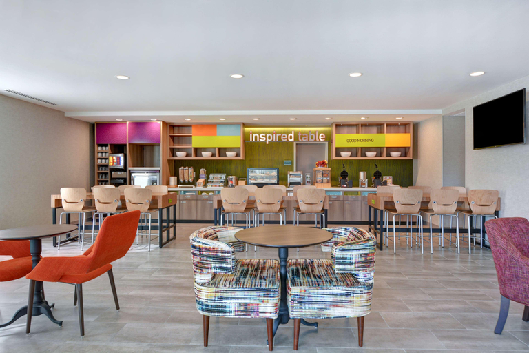 Food & Drinks 5, Home2 Suites by Hilton Savannah Midtown, Chatham