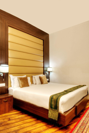 Bedroom 1, Lemon Tree Hotel, Katra, Reasi