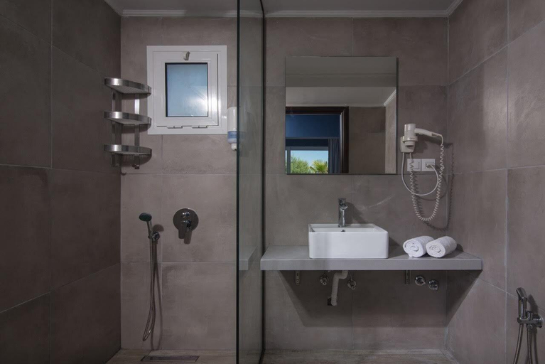 Bathroom 3, Stalis Hotel, Crete