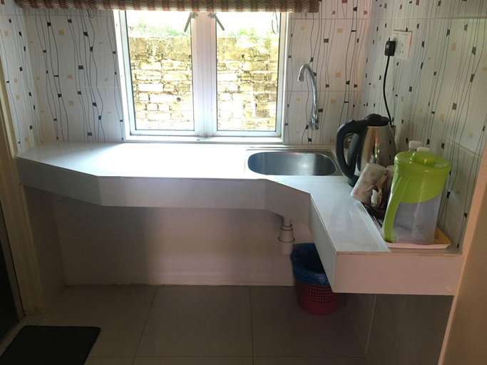Bathroom 4, Chuu Pun Village Resort, Langkawi