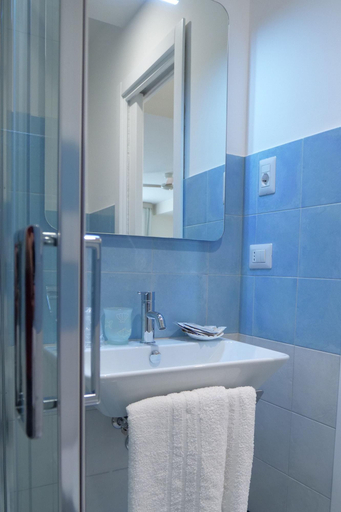 Bathroom 5, B&B Casa di Emma, Lecce