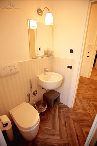 Bathroom 5, Residenza Mazzini, Roma