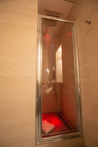 Bathroom 4, Spagna Boutique Luxury Suites, Rome