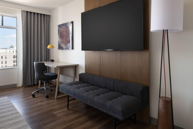 Bedroom 2, The Bidwell Marriott Portland, Multnomah