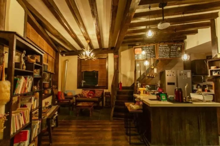 Public Area 2, Asha's Inn, Dêqên Tibetan