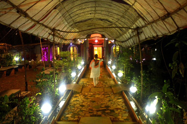 Public Area 3, Saraya Art Cafe B&B, North Goa
